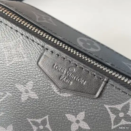 LOUIS Wearable VUITTON Wallet Alpha 0527